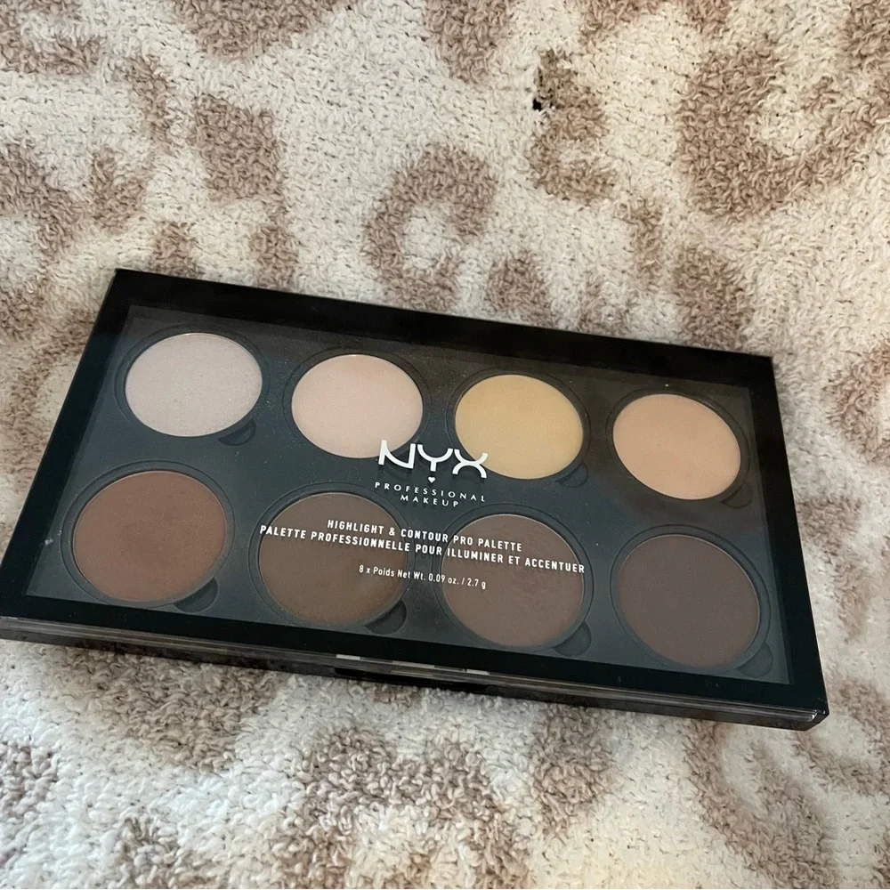 NYX Highlight & Contour Pro Palette